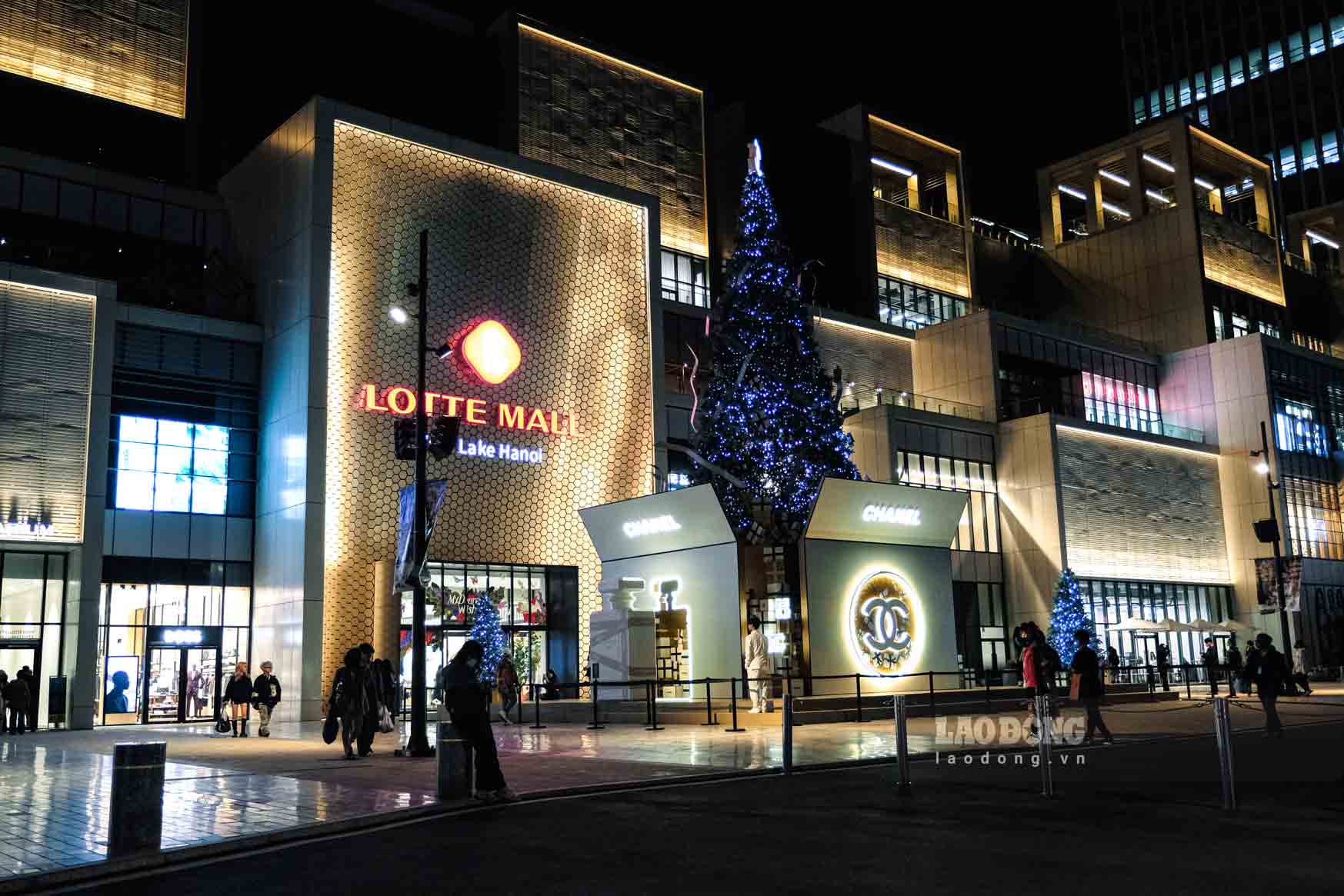 Noel tại Lotte Mall Tây Hồ